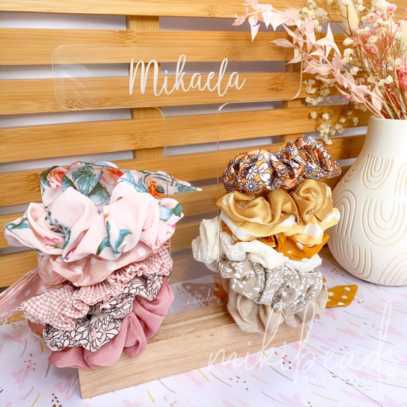 ACCESSORY STANDS