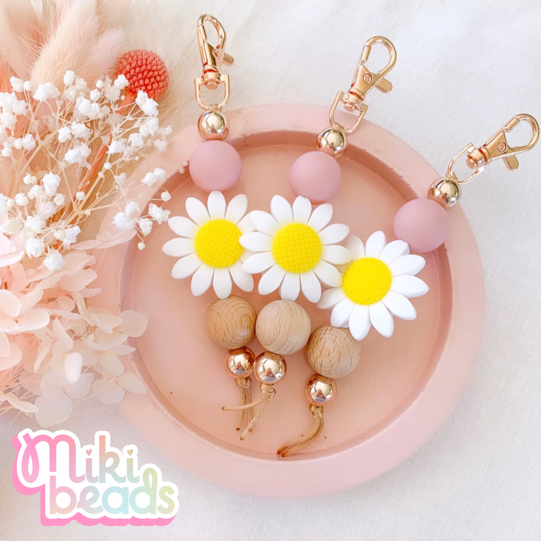 Daisy Bloom Keychain